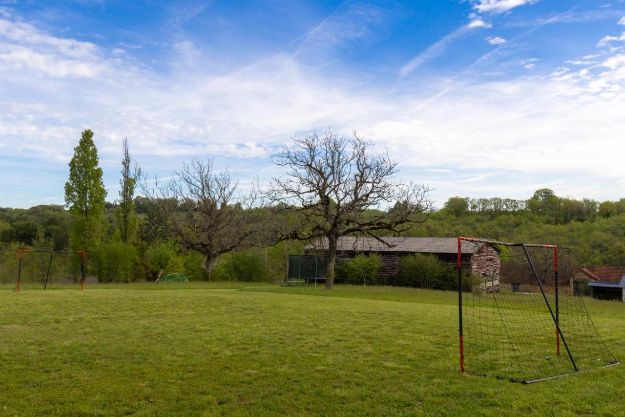 Maison Typique Perigourdine Avec Piscine Paulin Bagian luar foto